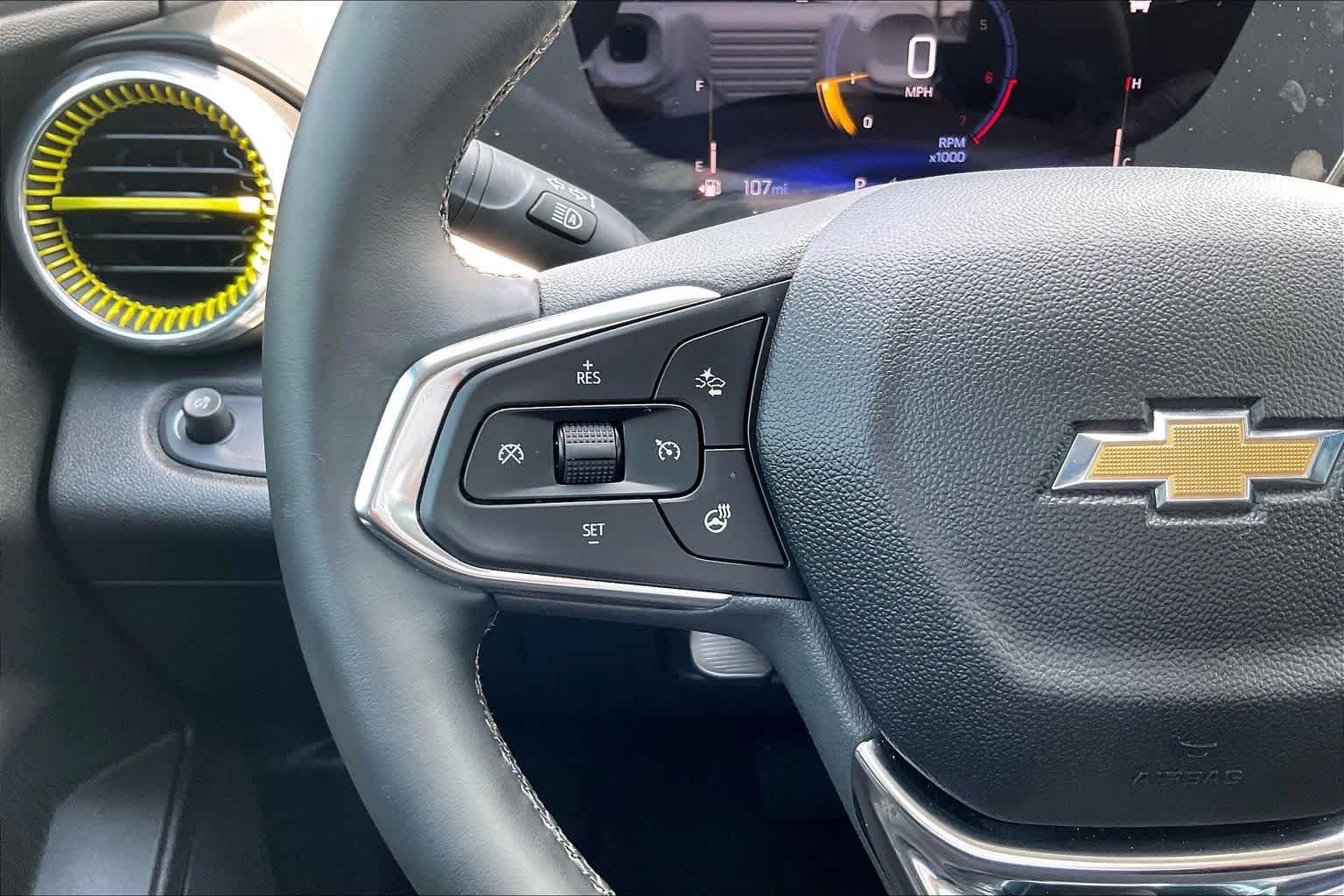 Used 2026 Chevrolet Trax LT w/ Driver Confidence Package FWD image 23