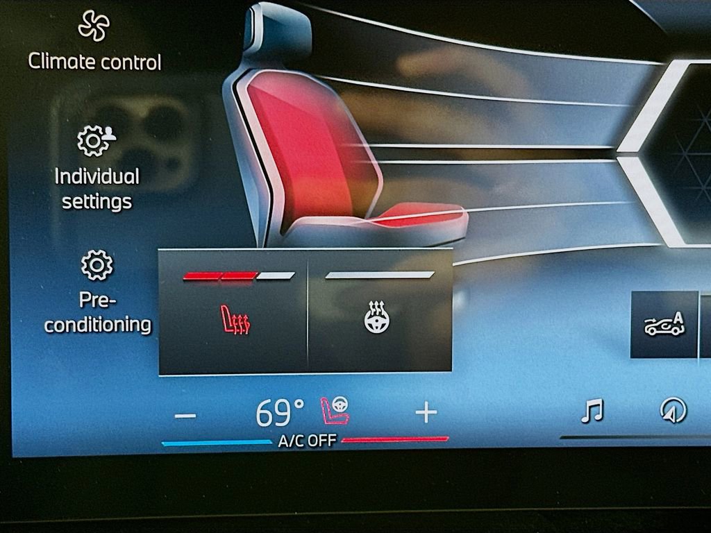 New 2026 BMW X5 xDrive50e w/ Premium Package image 27