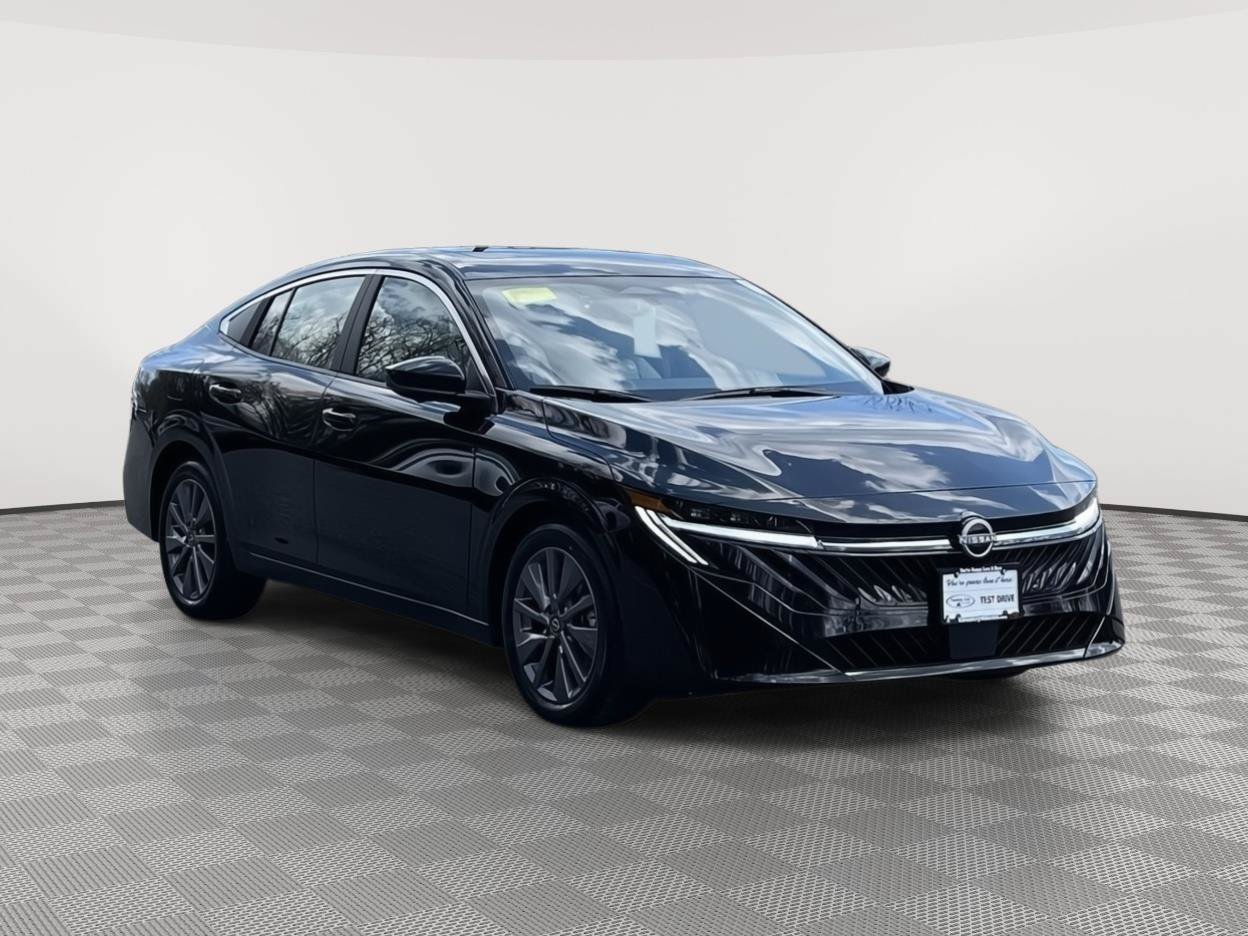 New 2026 Nissan Sentra SL w/ Floor Mat Package FWD image 3