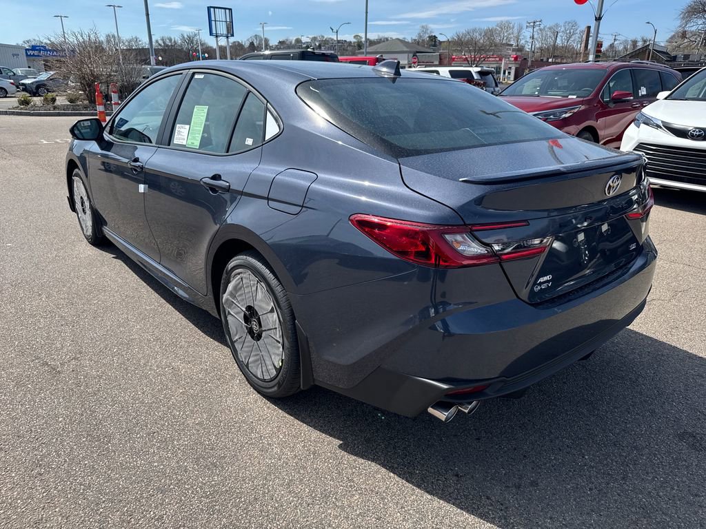 New 2026 Toyota Camry SE AWD/4WD image 8