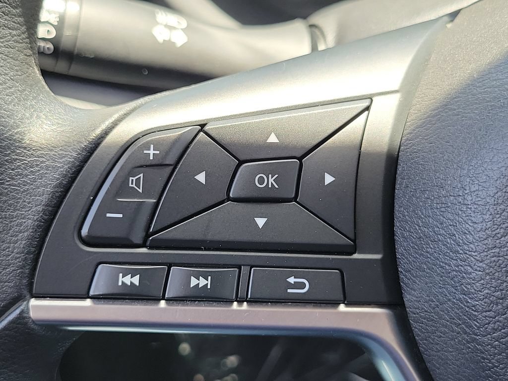 Used 2024 Nissan Kicks SV FWD image 23