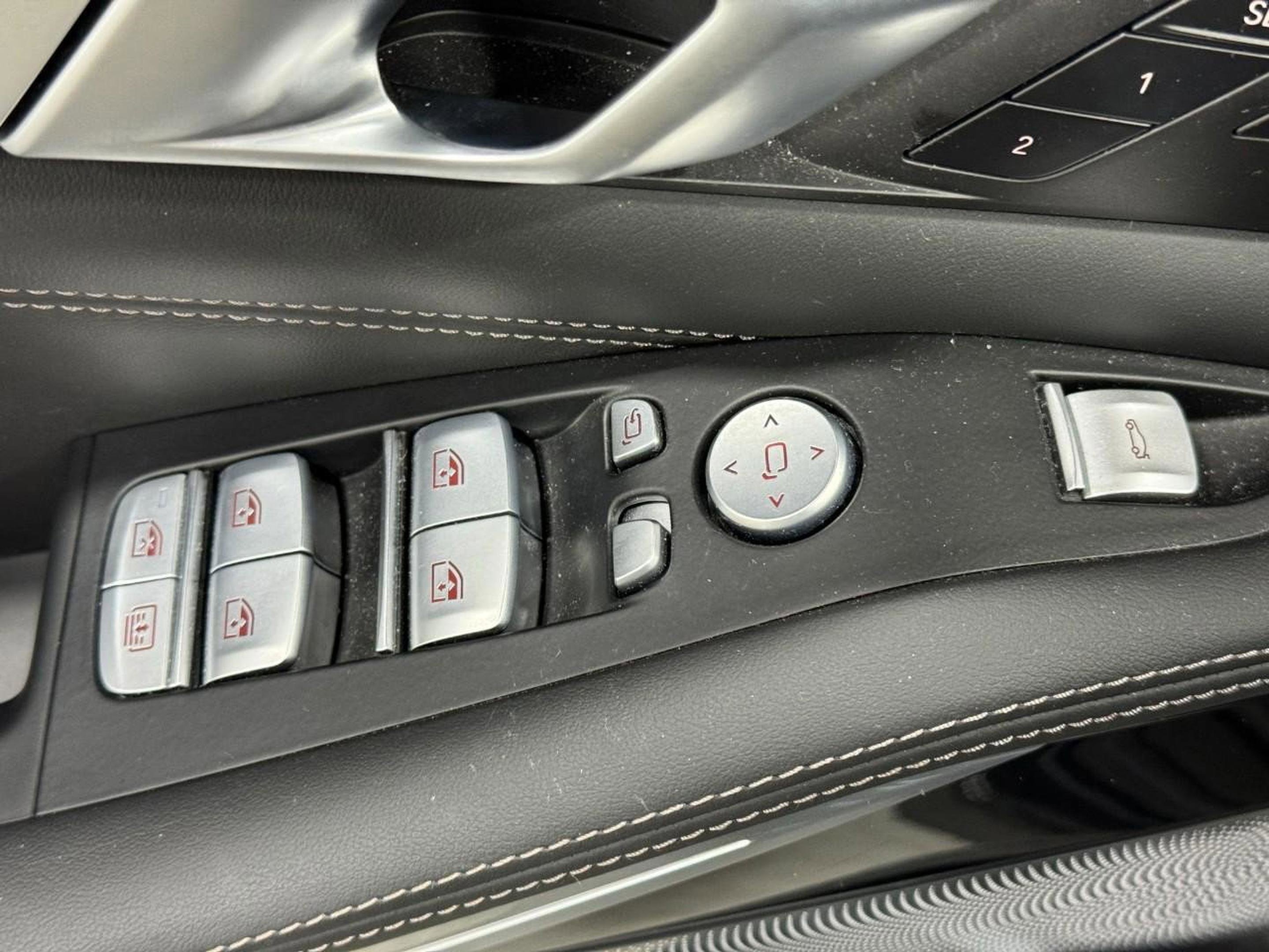 Certified 2024 BMW ALPINA XB7 ALPINA XB7 image 29