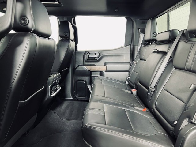 Used 2019 Chevrolet Silverado 1500 High Country image 12