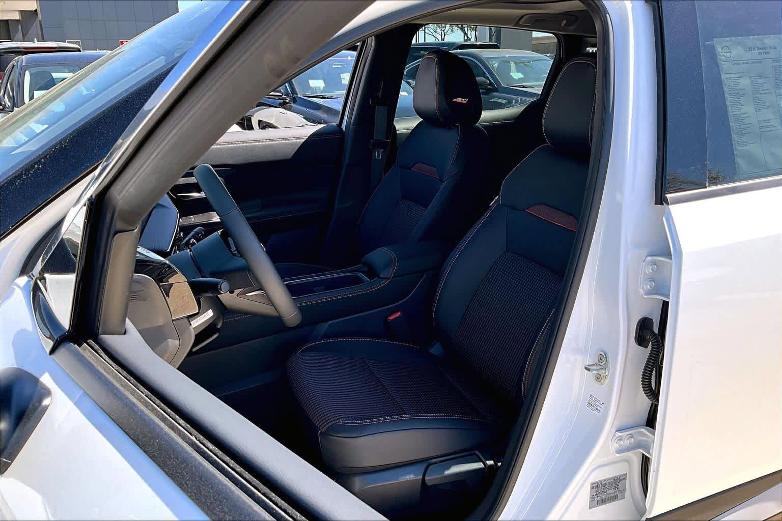 New 2026 Nissan Kicks SR w/ SR Premium Package image 16