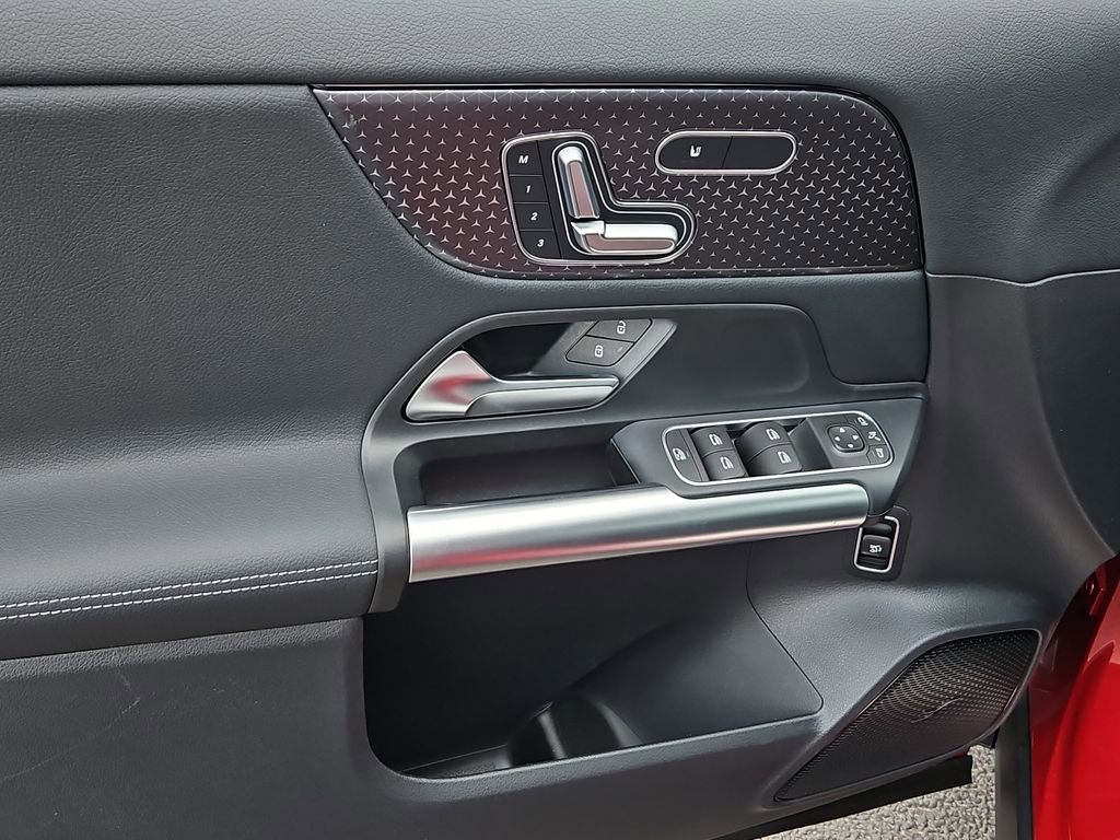 New 2026 Mercedes-Benz GLA 250 image 19
