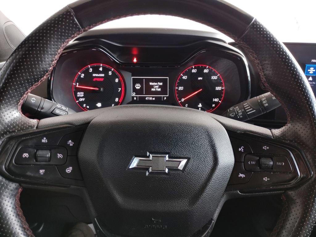 Used 2024 Chevrolet Trax RS FWD image 30