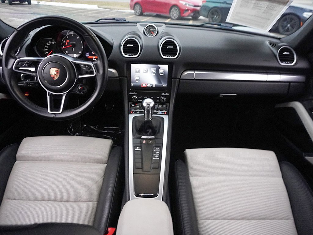 Used 2019 Porsche 718 Cayman S image 44