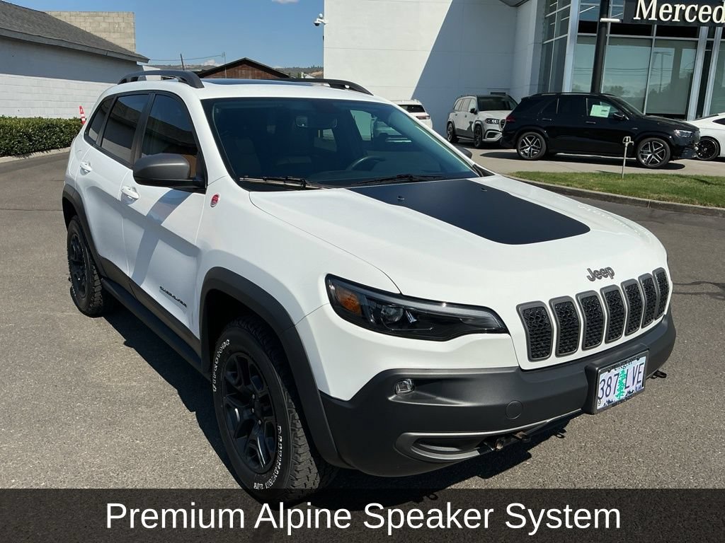 Used 2020 Jeep Cherokee Trailhawk AWD/4WD image 7