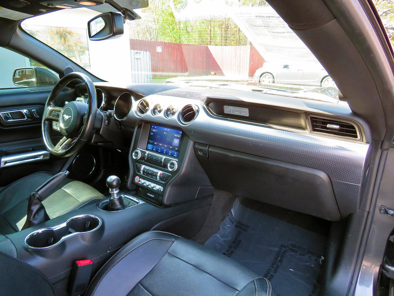 Used 2017 Ford Mustang GT Premium w/ GT Performance Package image 16