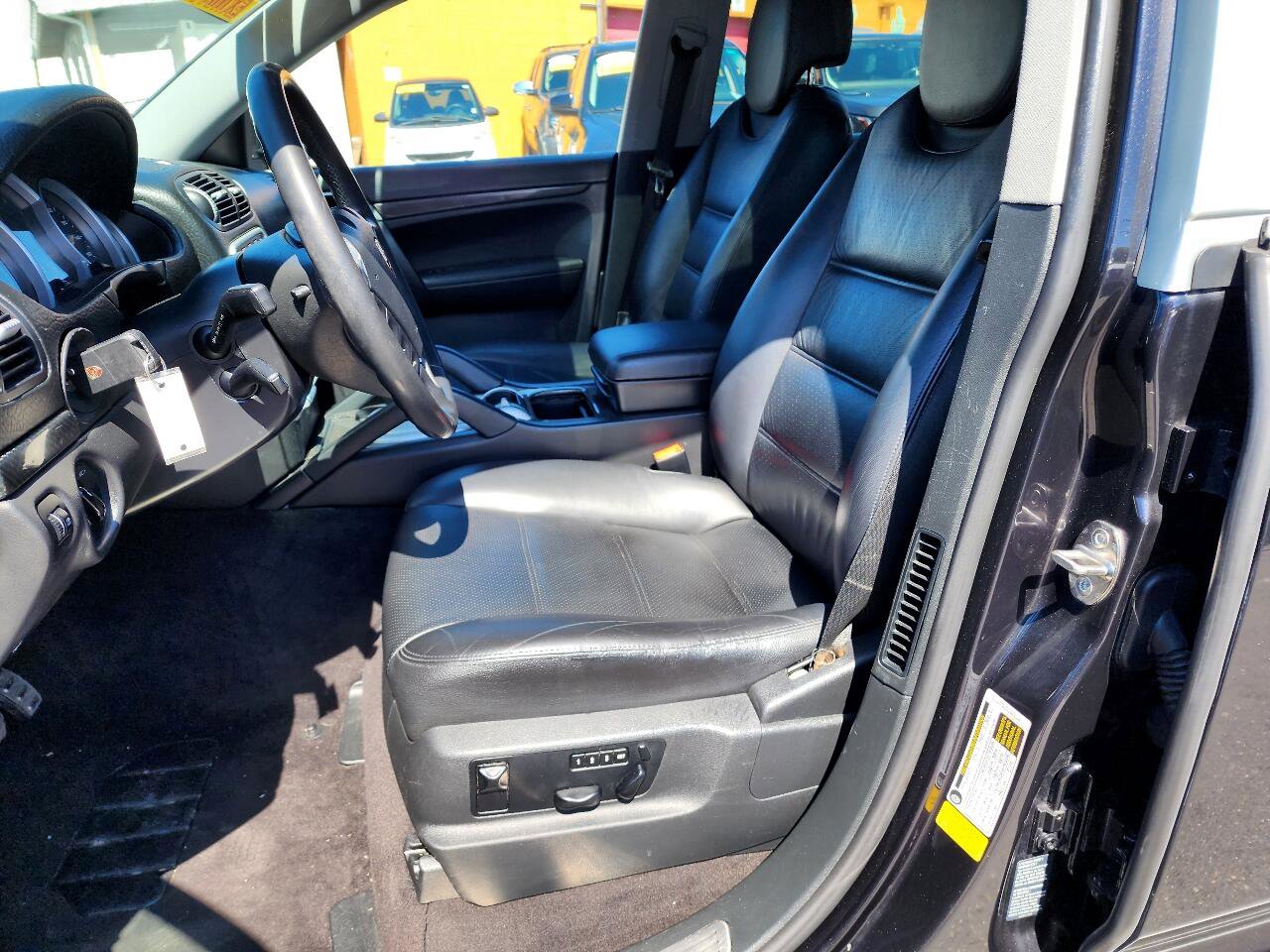 Used 2006 Porsche Cayenne S image 16