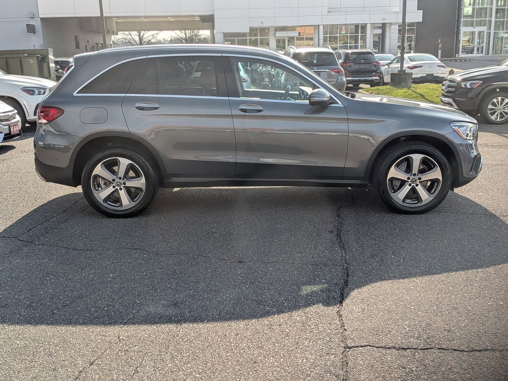 Certified 2021 Mercedes-Benz GLC 300 4MATIC image 2