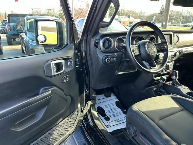 Used 2021 Jeep Wrangler Unlimited Sport image 9