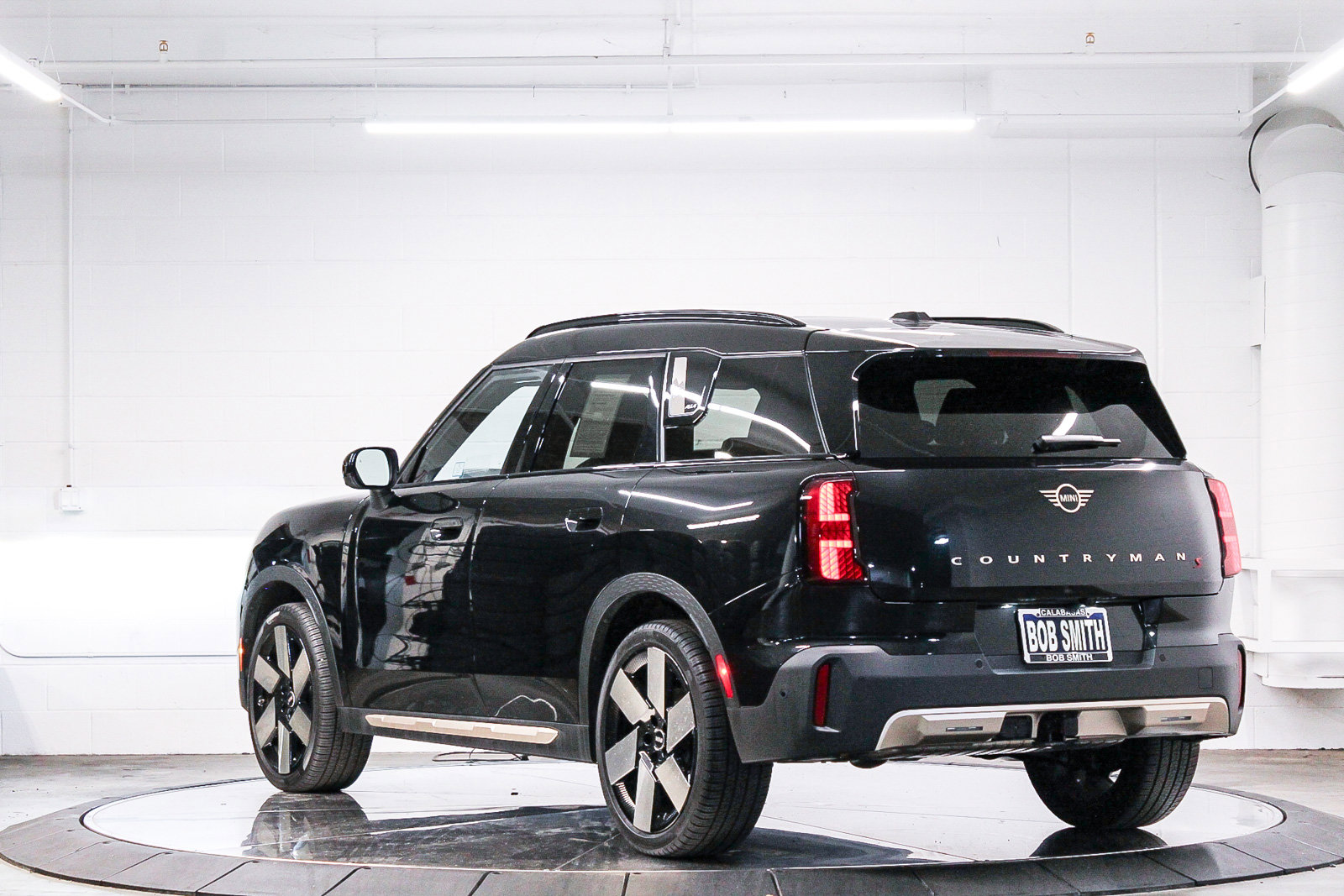 Used 2025 MINI Cooper Countryman S w/ Comfort Package Max image 4