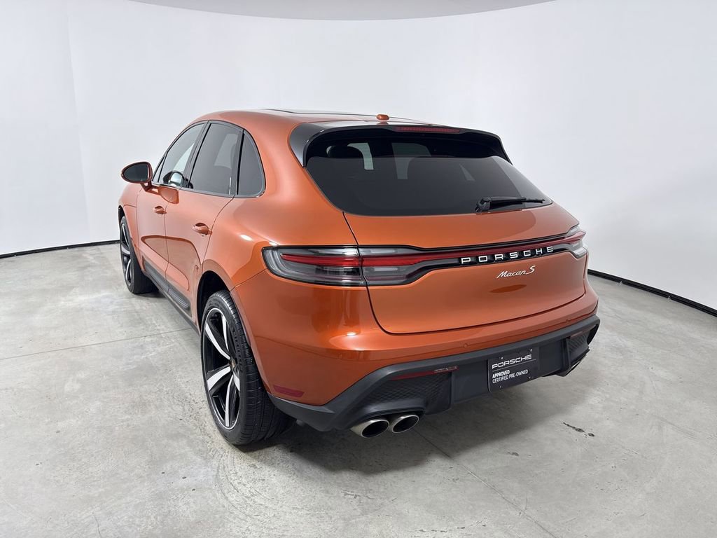 Certified 2023 Porsche Macan S image 3