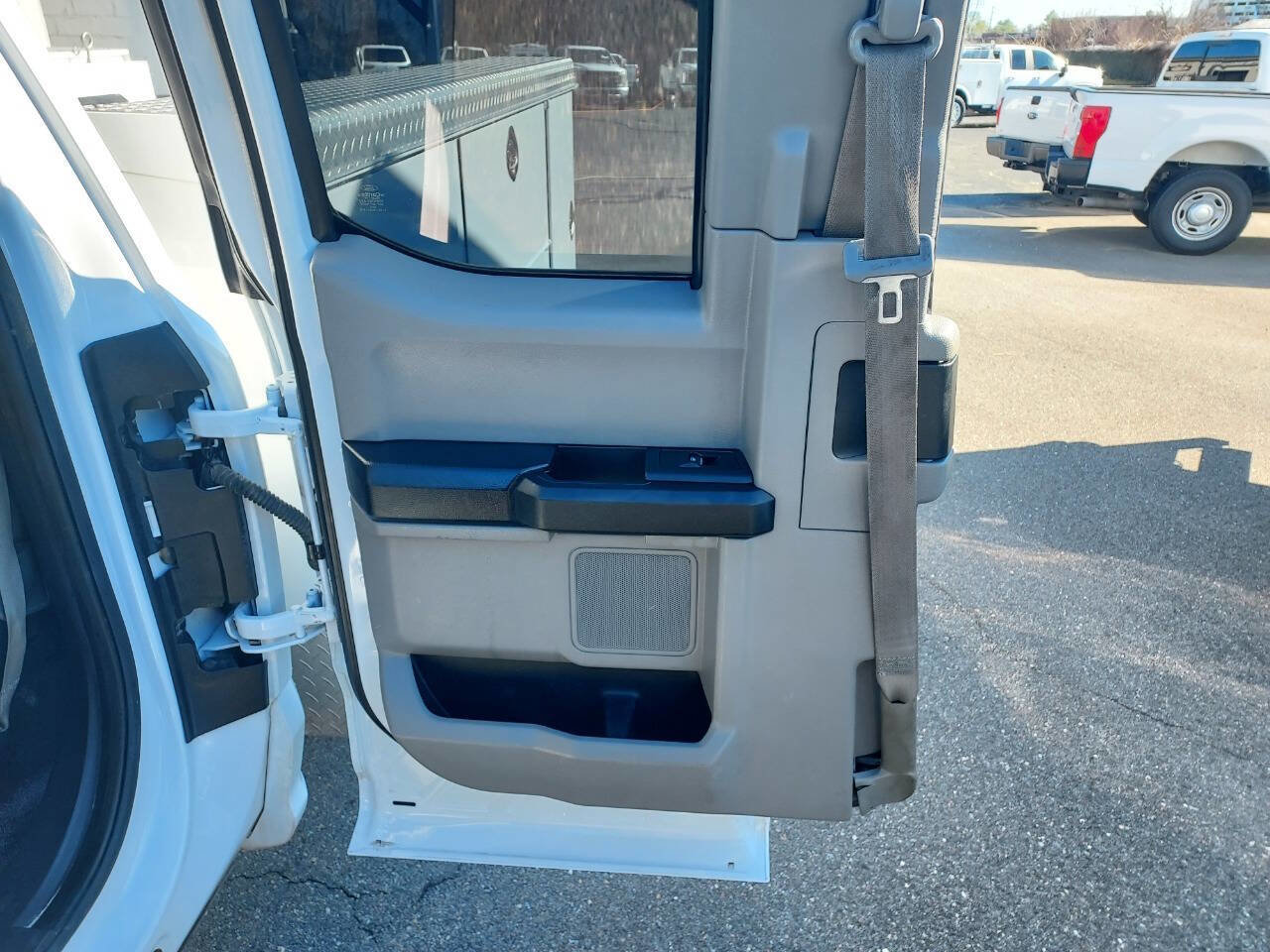 Used 2019 Ford F250 XL w/ STX Appearance Package image 15