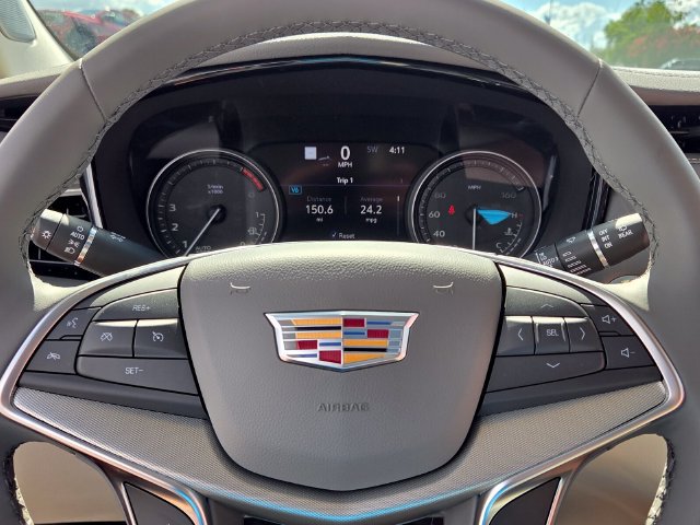 Used 2026 Cadillac XT5 Premium Luxury w/ Driver Assist Package FWD image 22