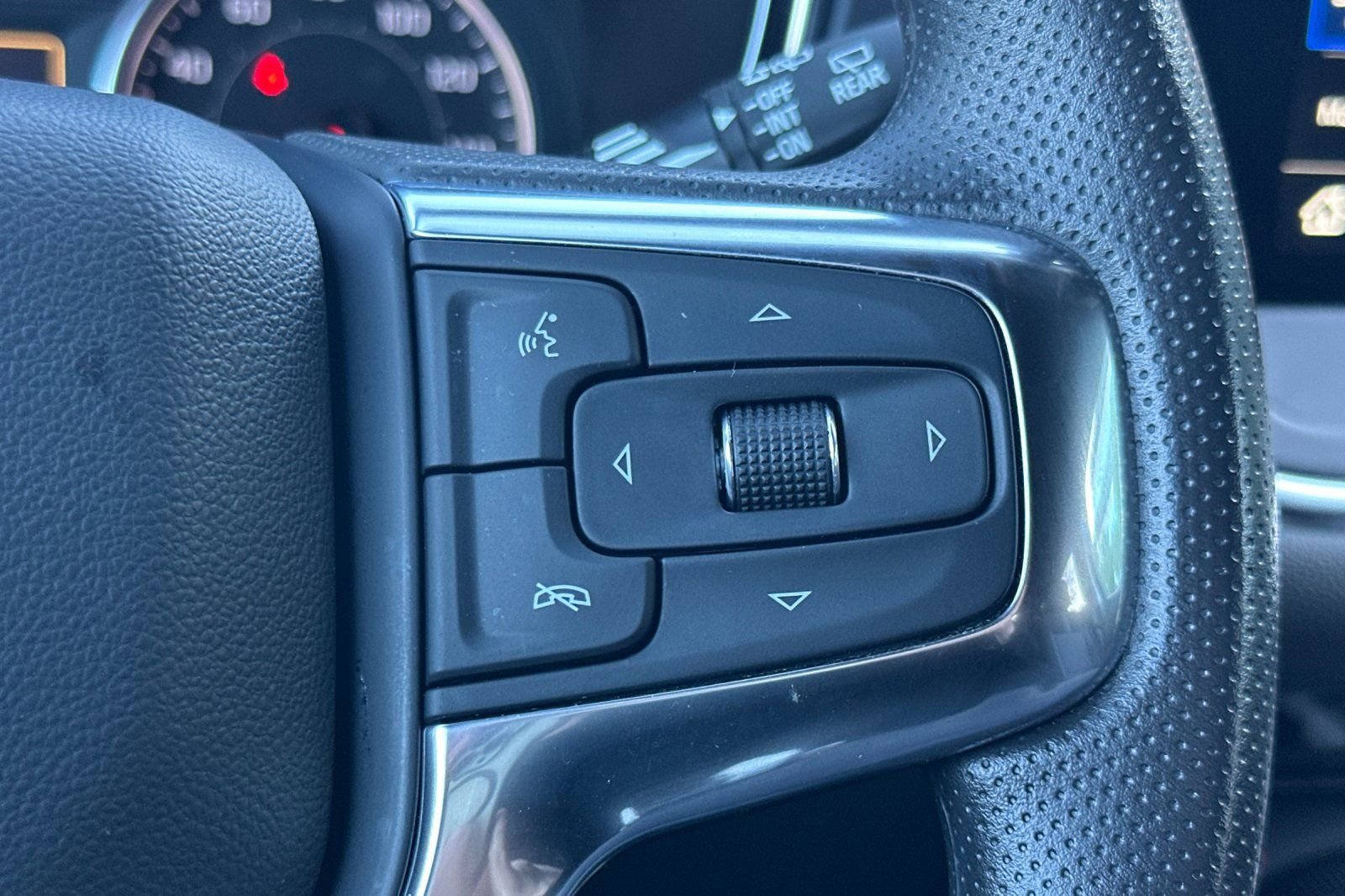 Certified 2025 Chevrolet Blazer LT image 39