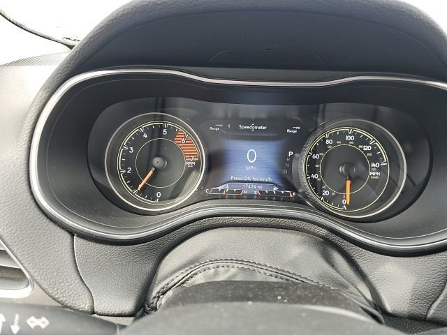 Used 2022 Jeep Cherokee Latitude Lux AWD/4WD image 10