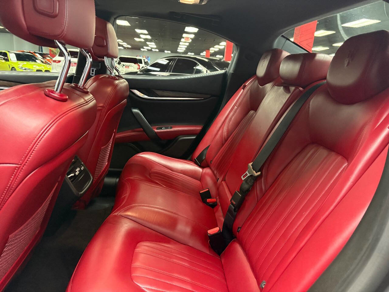 Used 2018 Maserati Ghibli S image 28