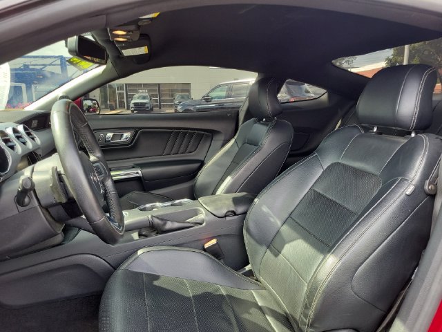 Used 2015 Ford Mustang GT Premium RWD image 5