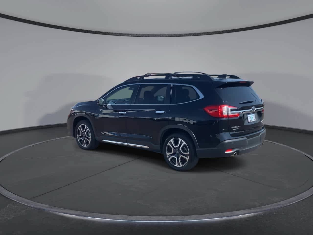 Used 2024 Subaru Ascent Touring AWD/4WD image 6