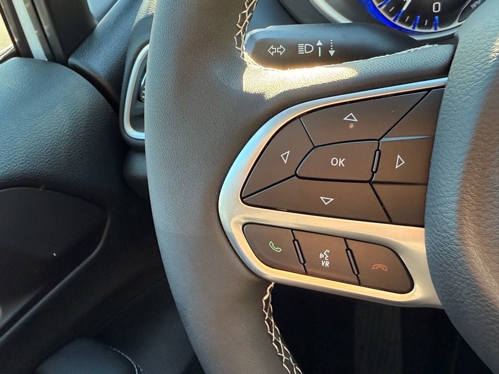 New 2026 Chrysler Voyager LX FWD image 11