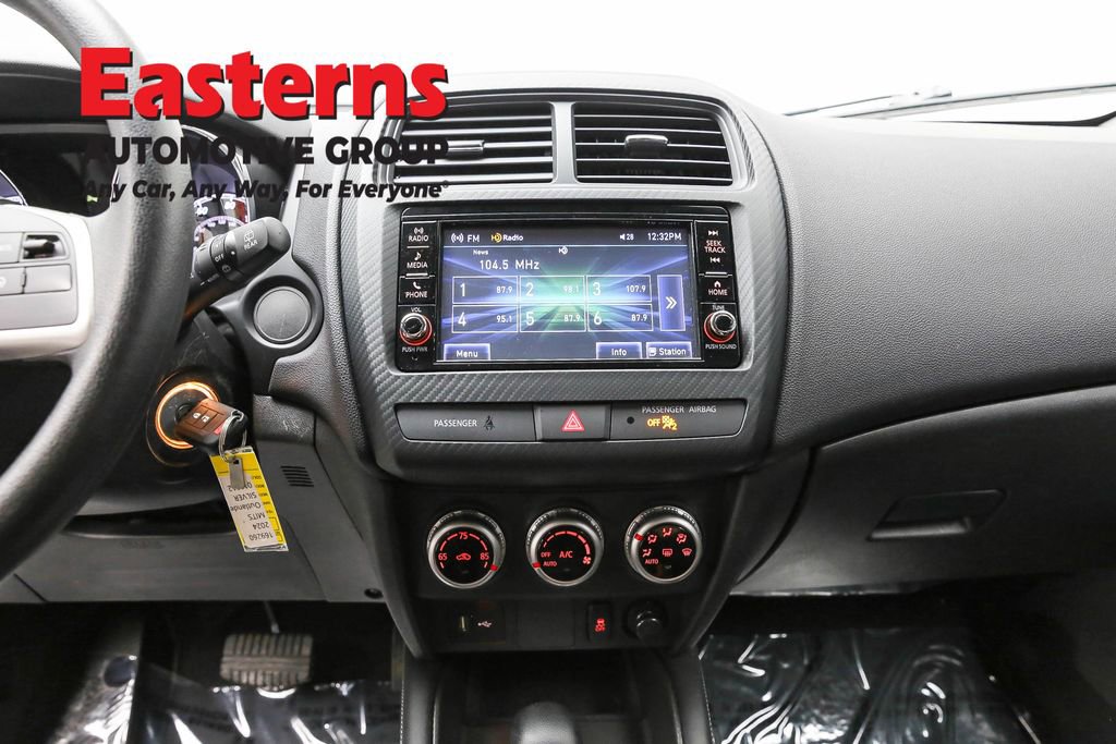 Used 2024 Mitsubishi Outlander Sport ES image 12