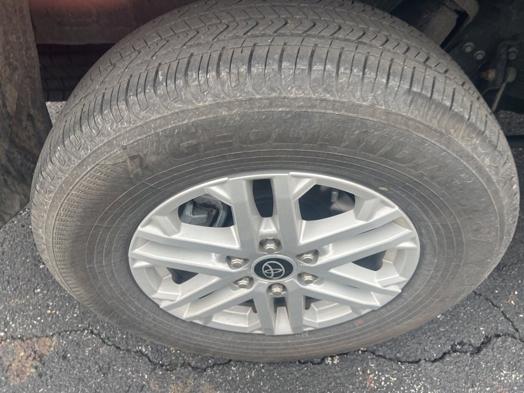 Used 2024 Toyota Tundra SR5 image 21