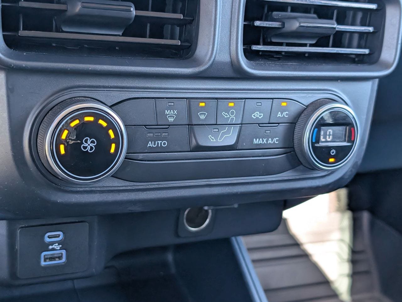 Used 2022 Ford Maverick XL FWD image 17