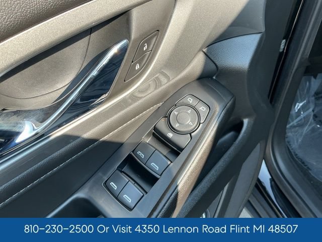 Used 2024 Chevrolet Traverse LT w/ Midnight/Sport Edition AWD/4WD image 16