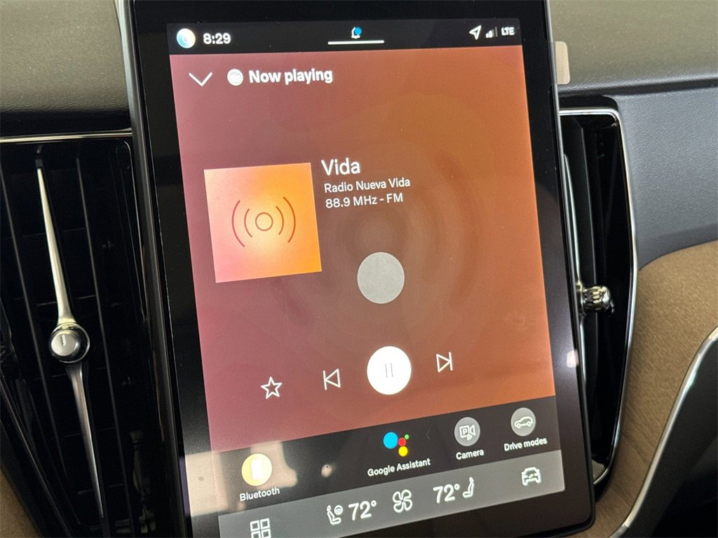 New 2026 Volvo XC60 T8 Plus w/ Protection Package Premier image 17