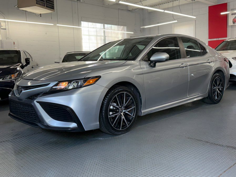Used 2021 Toyota Camry SE