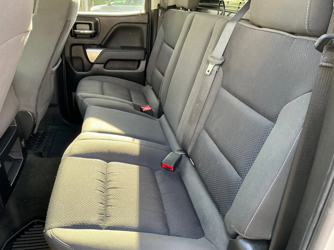 Used 2018 Chevrolet Silverado 1500 LT w/ All Star Edition image 14