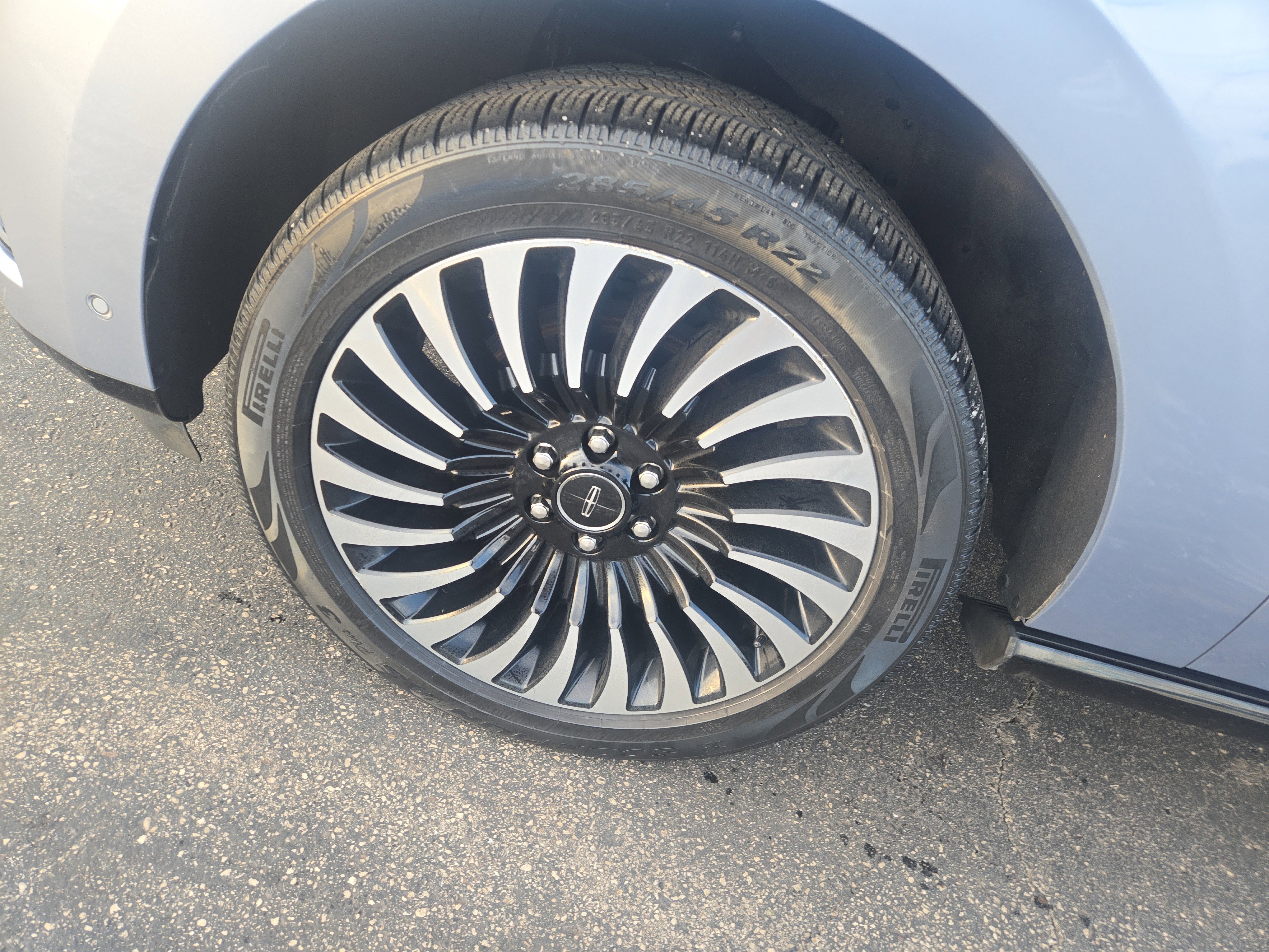 Used 2019 Lincoln Navigator Black Label w/ Cargo Package image 12