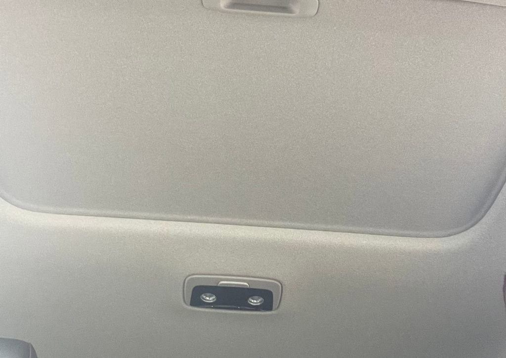 Used 2023 Kia Niro EX Touring image 16