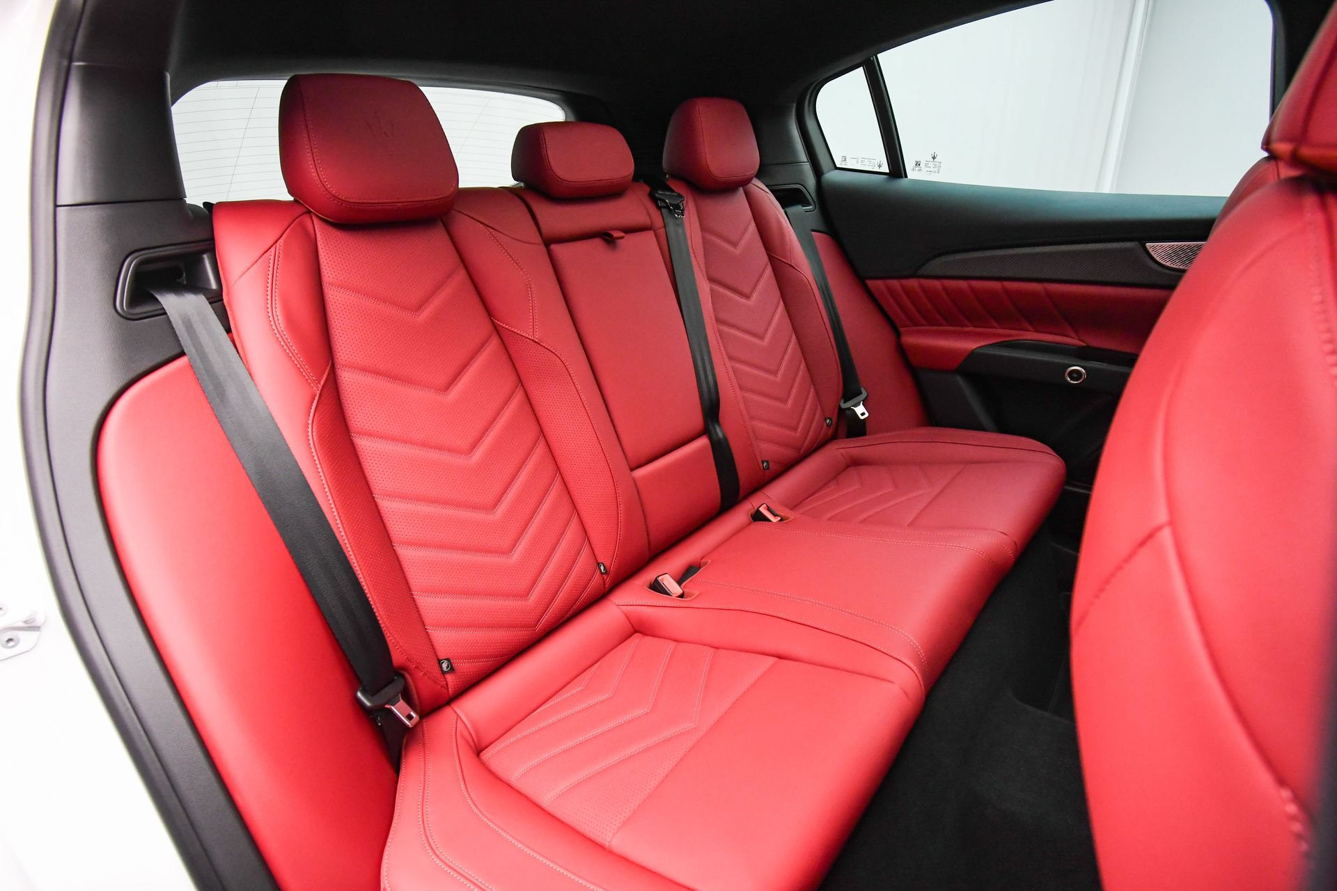 Used 2025 Maserati Grecale Modena AWD/4WD image 49