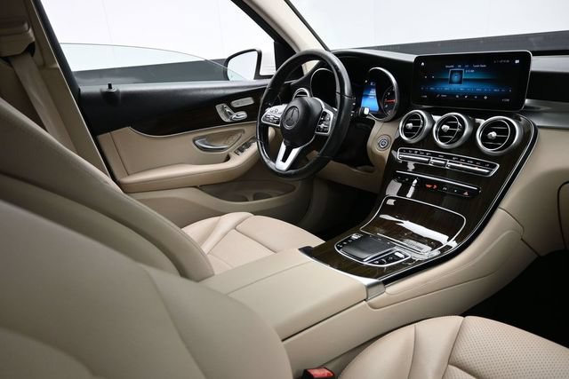 Used 2021 Mercedes-Benz GLC 300 w/ Premium Package image 13