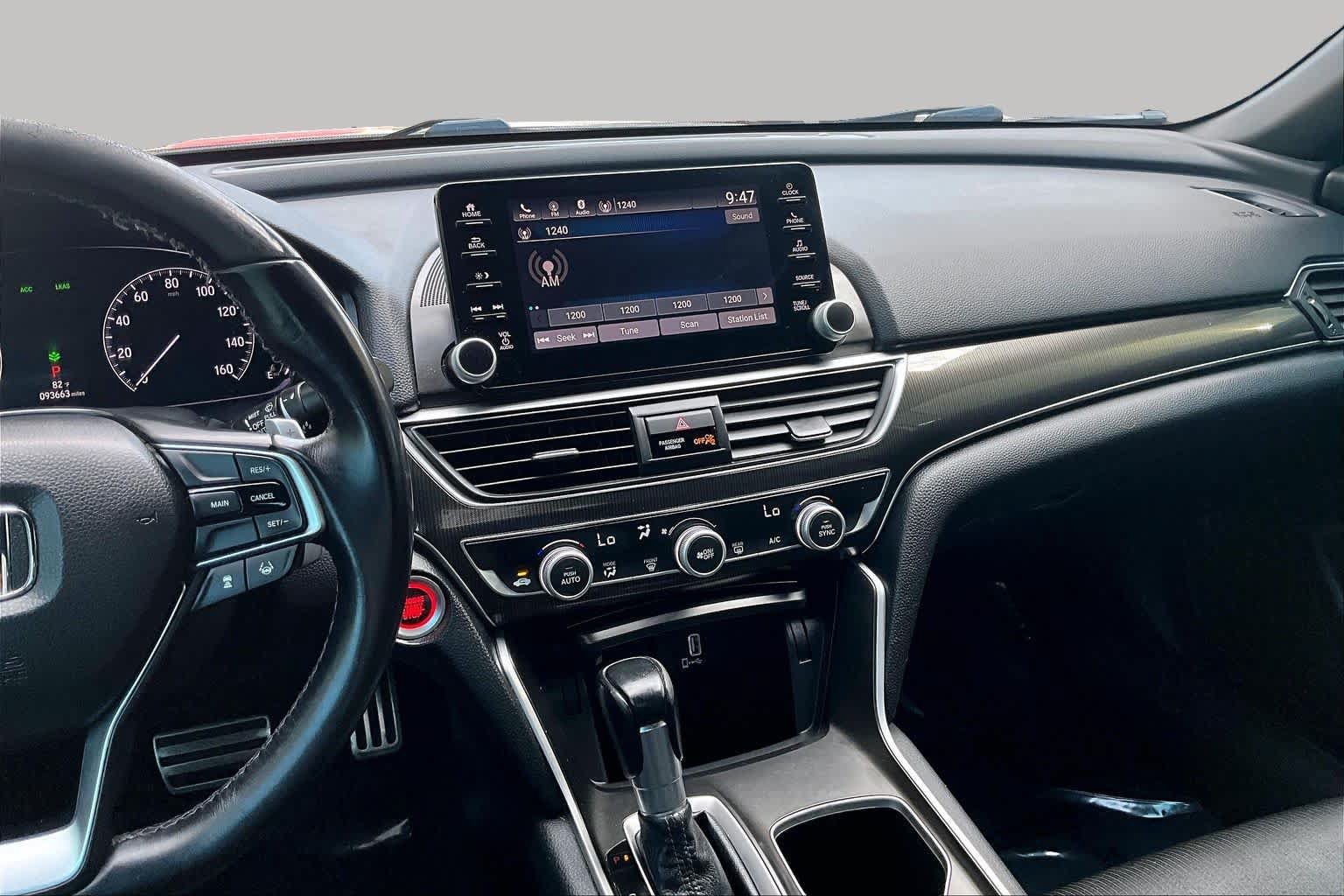 Used 2018 Honda Accord Sport image 7