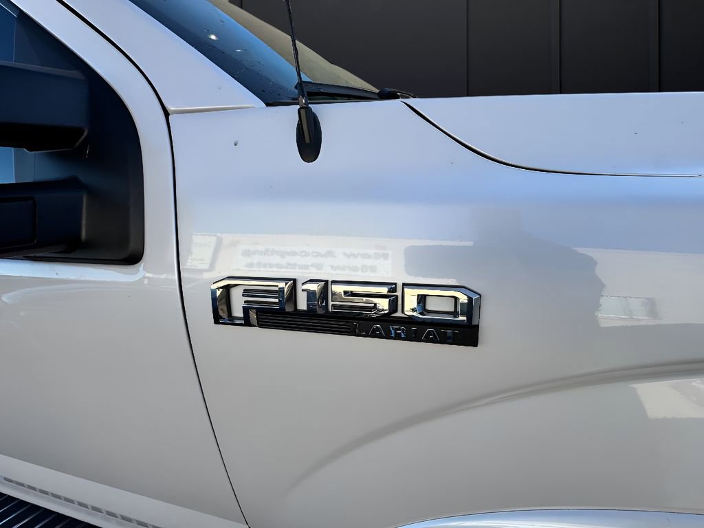 Used 2019 Ford F150 Lariat image 32