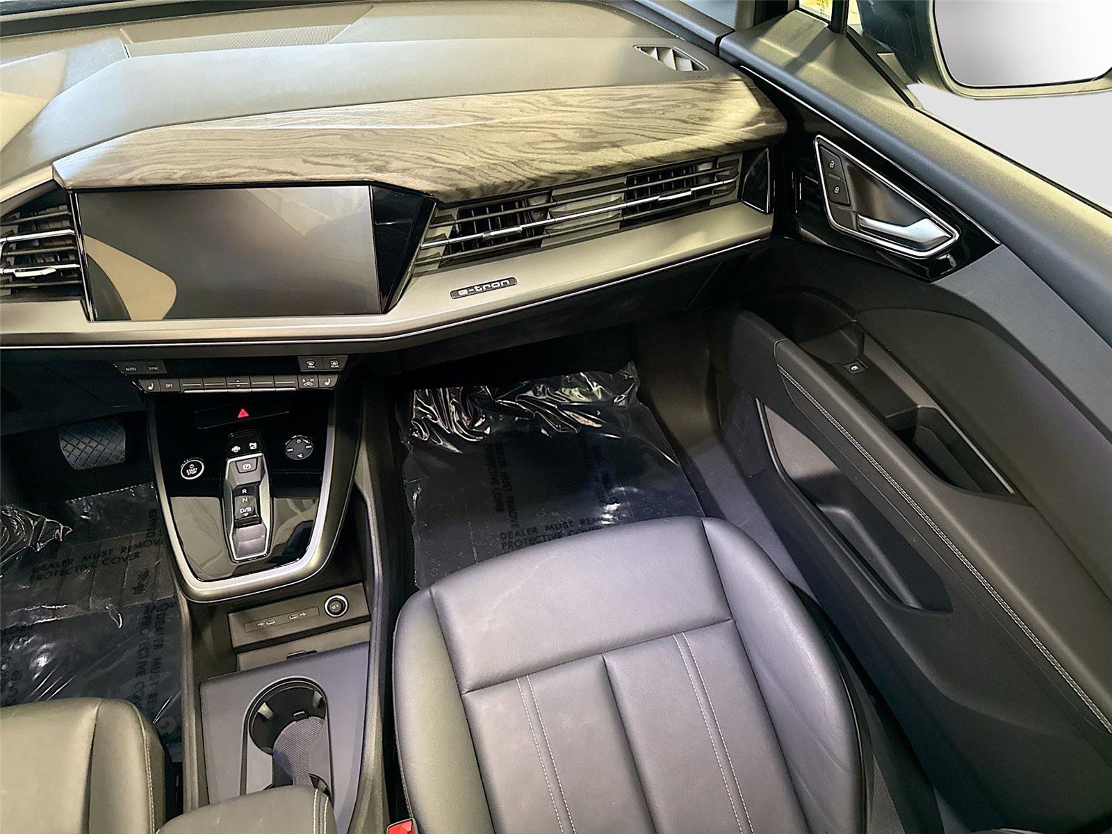 Certified 2023 Audi Q4 e-tron Premium Plus w/ Premium Plus image 24