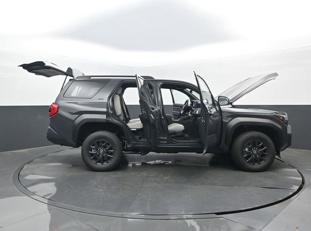 New 2026 Toyota 4Runner SR5 RWD image 31