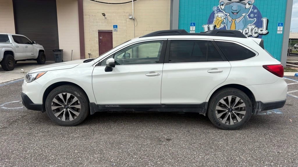 Used 2015 Subaru Outback 2.5i Limited AWD/4WD image 6