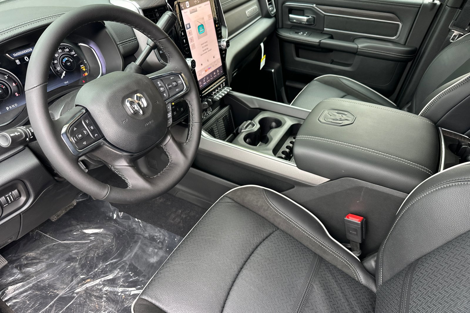 New 2026 RAM 2500 Laramie w/ Night Edition image 9