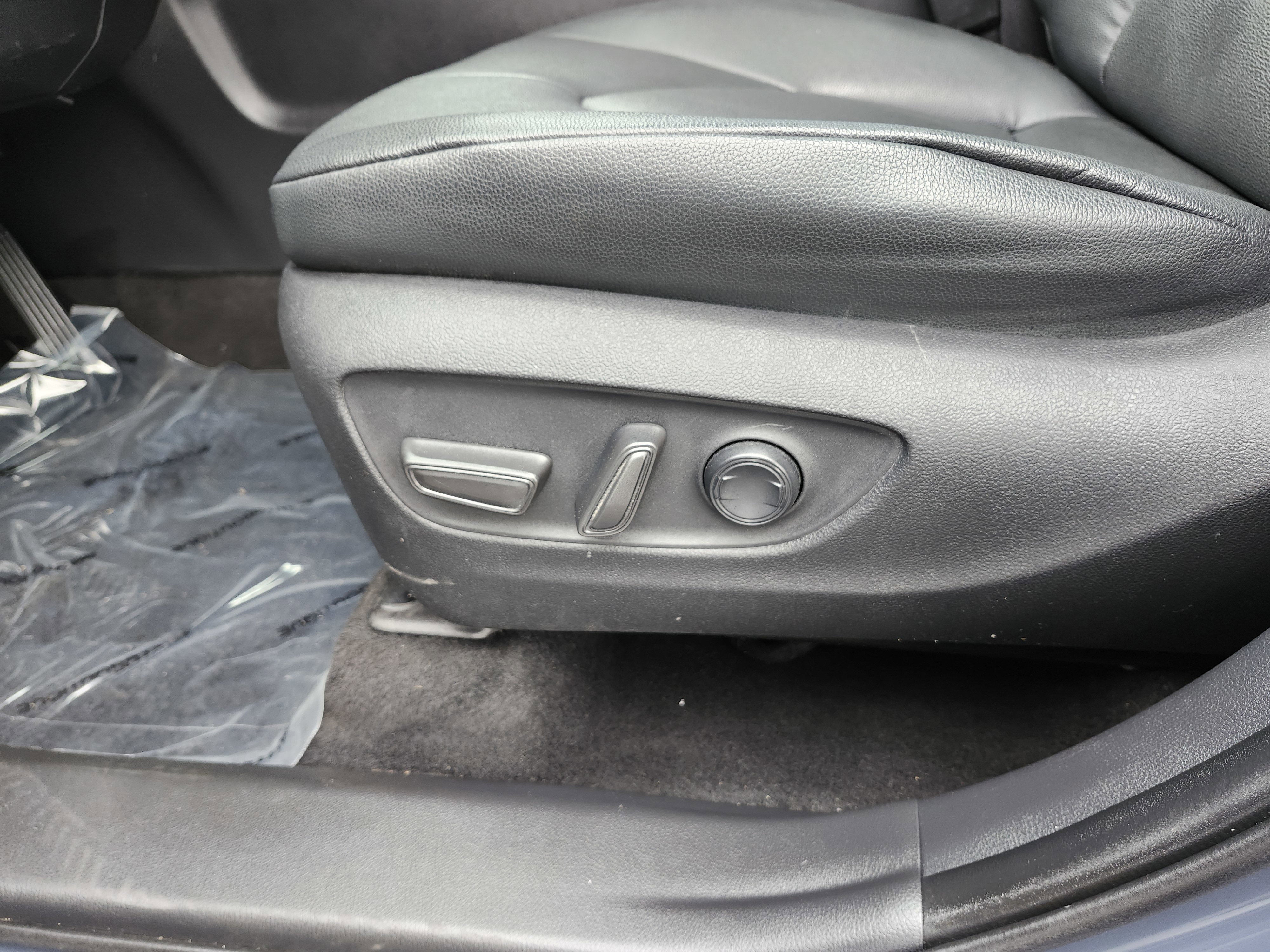 Used 2024 Toyota Grand Highlander Limited image 29