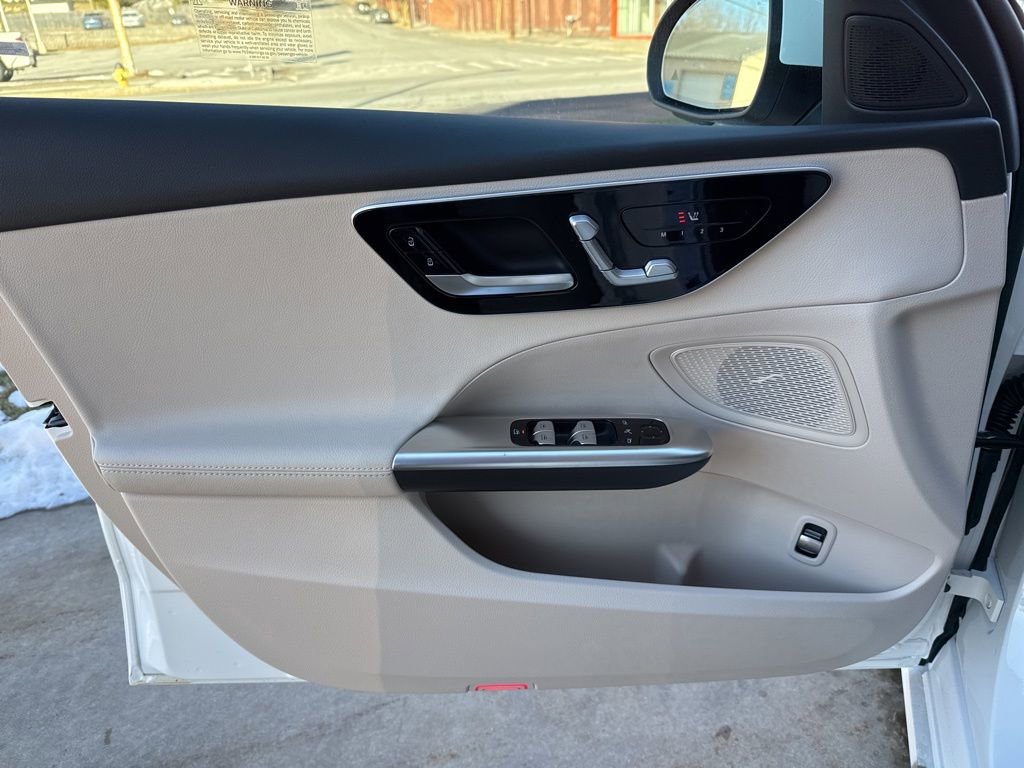 New 2026 Mercedes-Benz C 300 4MATIC Sedan image 16