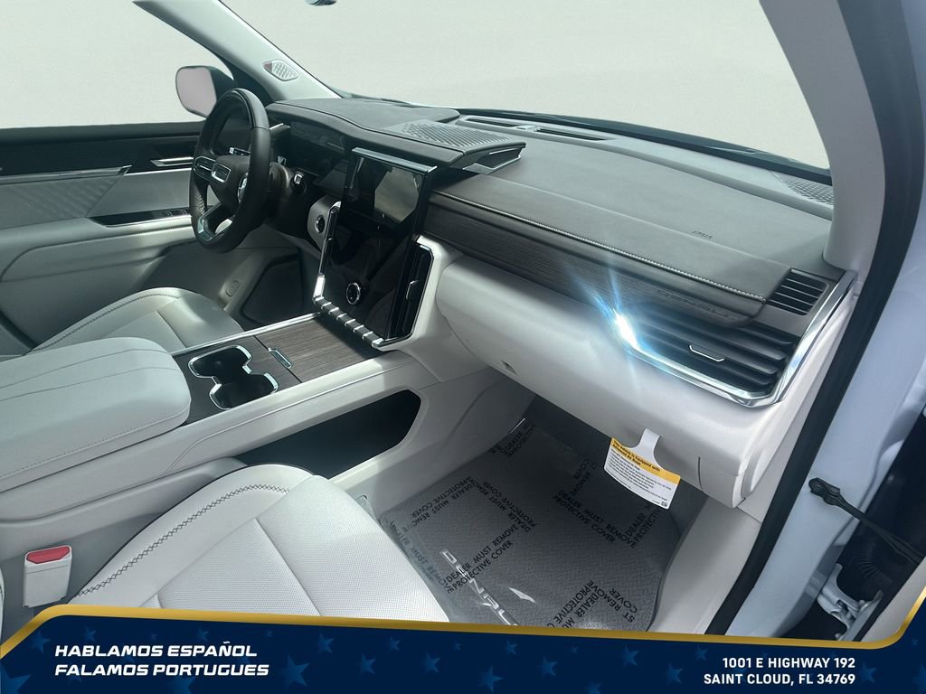 New 2026 GMC Acadia Denali w/ Super Cruise Package FWD image 45