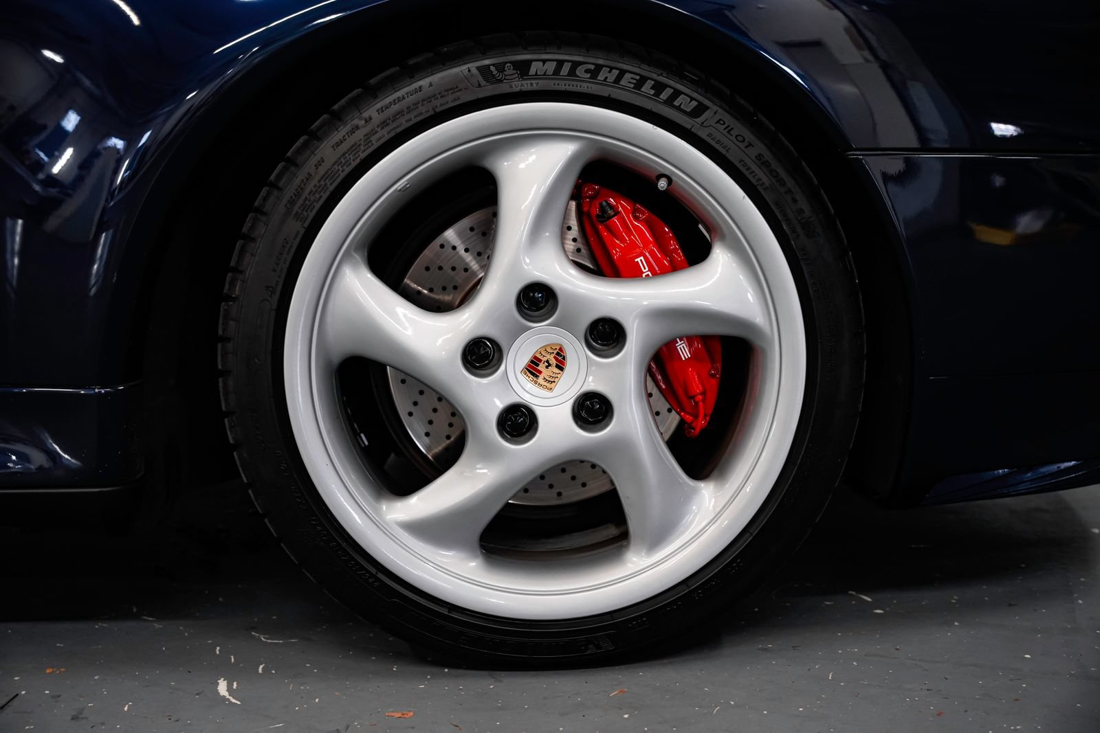 Used 1996 Porsche 911 Carrera 4S AWD/4WD image 53