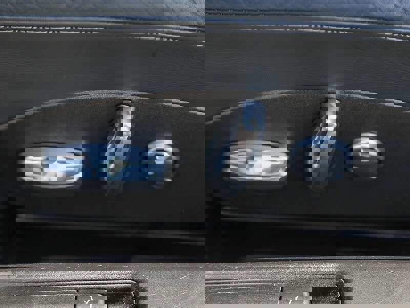 Used 2005 Porsche 911 Carrera image 38