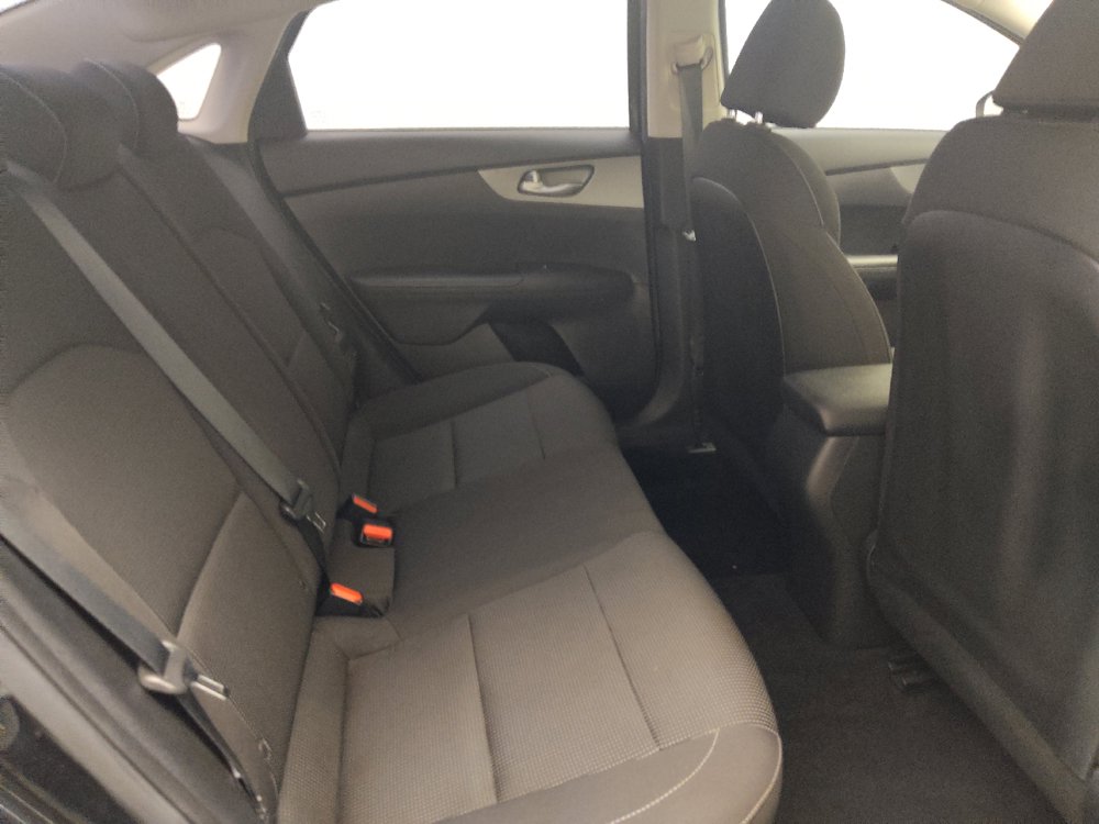 Used 2019 Kia Forte LXS FWD image 19