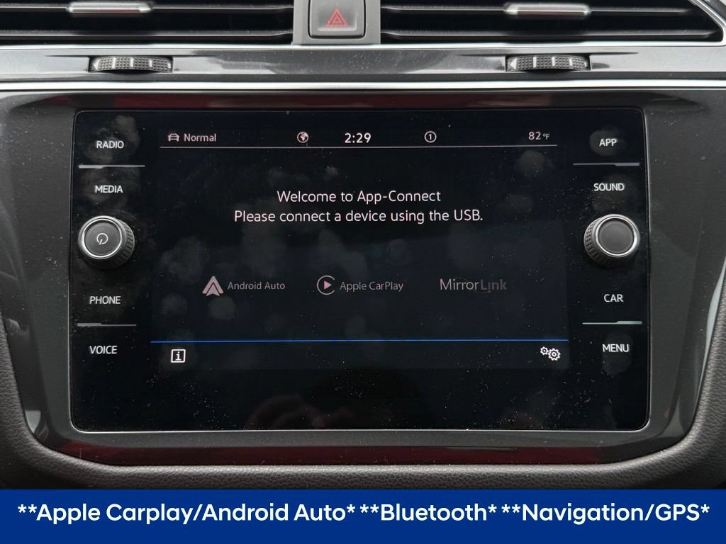 Certified 2022 Volkswagen Tiguan SE AWD/4WD image 4